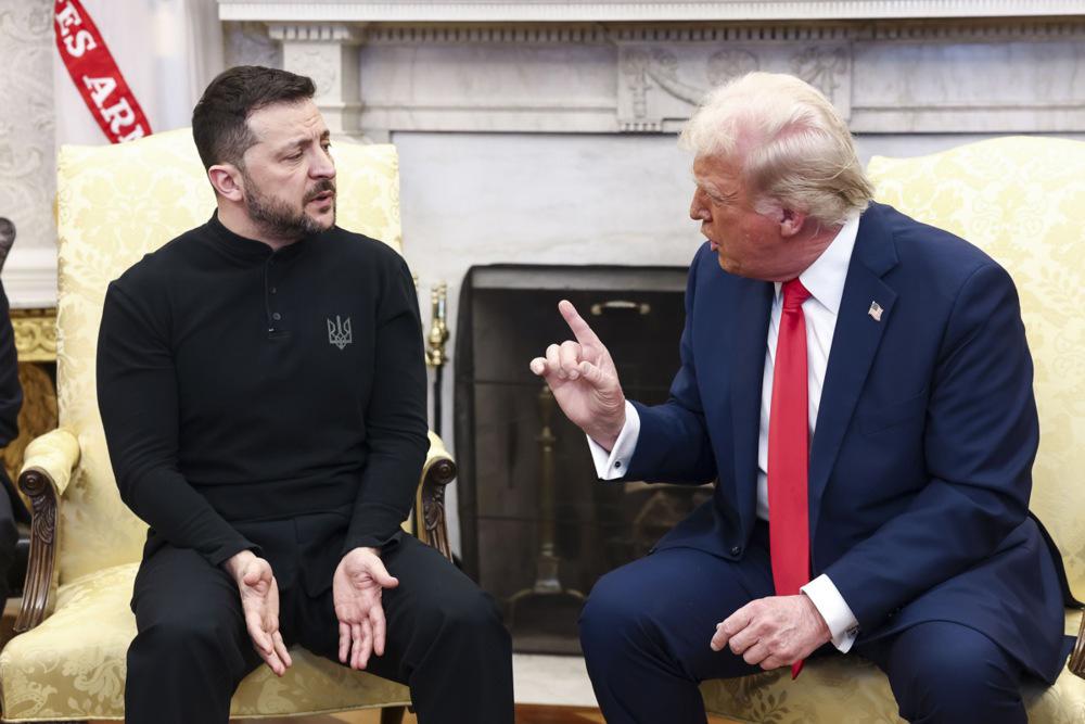 Po mnenju Trumpa Ukrajina lahko konča vojno, če ne bo vstopila v Nato in dobila nazaj Krima
