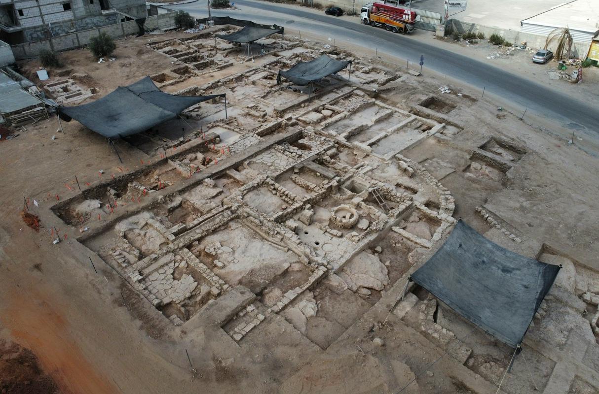 V osrednjem Izraelu izkopali obsežno 1600 let staro samarijansko kmetijsko posestvo