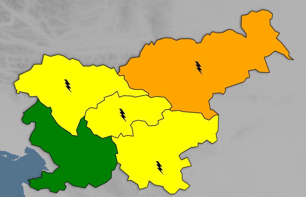Zvečer možnost močnejših neviht, za severovzhod izdano oranžno opozorilo
