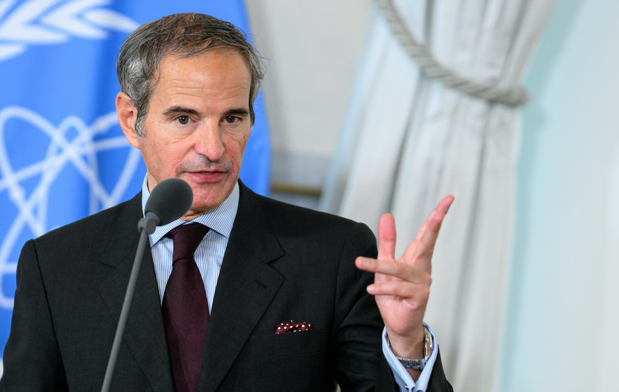 Vodja IAEA opozarja, da bi lahko do 25 držav imelo jedrsko orožje