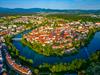 V središču vladnega obiska jugovzhoda ustanavljanje javne univerze in odprtje negovalne bolnišnice
