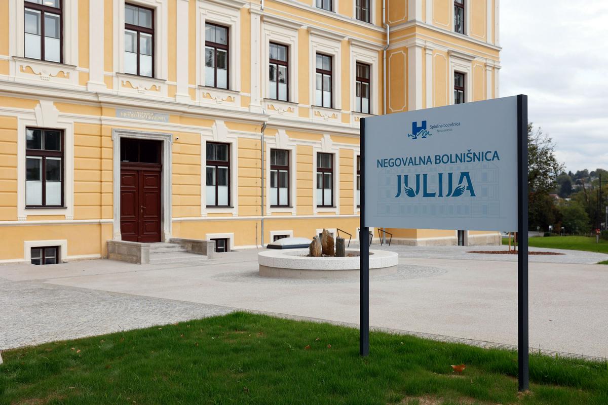 Novo mesto dobilo negovalno bolnišnico Julija, prvo v regiji