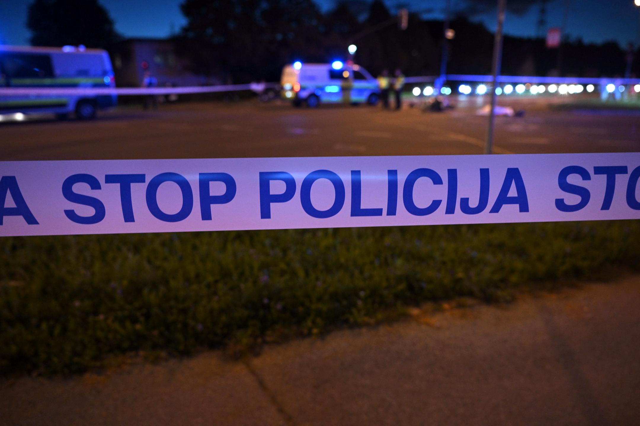 Neprilagojena hitrost usodna za 72-letnega voznika