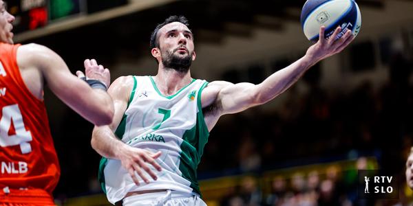 Cedevita Olimpija po zmagi nad Krko štirinajstič osvojila slovenski superpokal