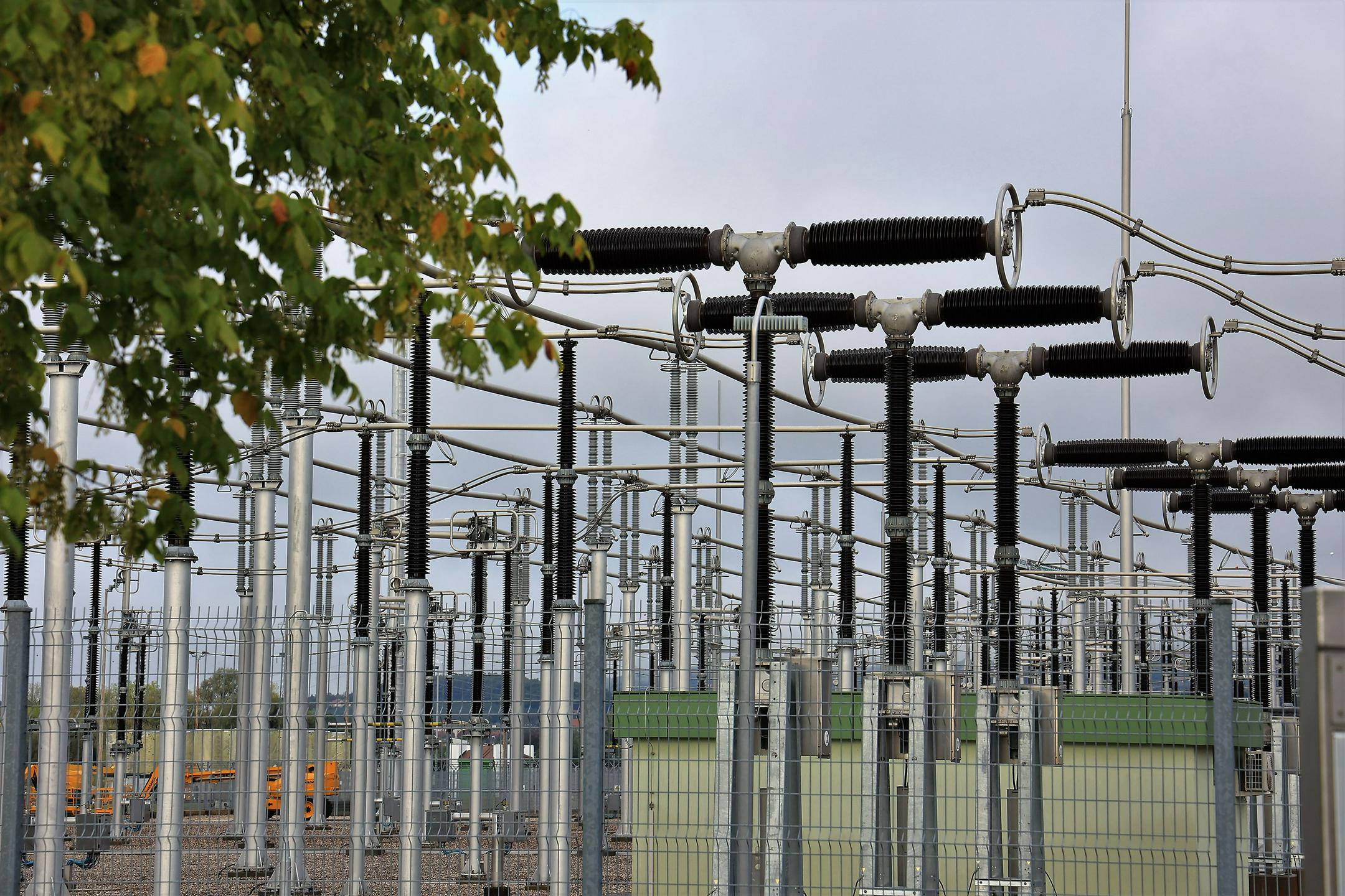 Vlada ponovno za teden dni razglasila nižjo stopnjo tveganja pri oskrbi z energijo