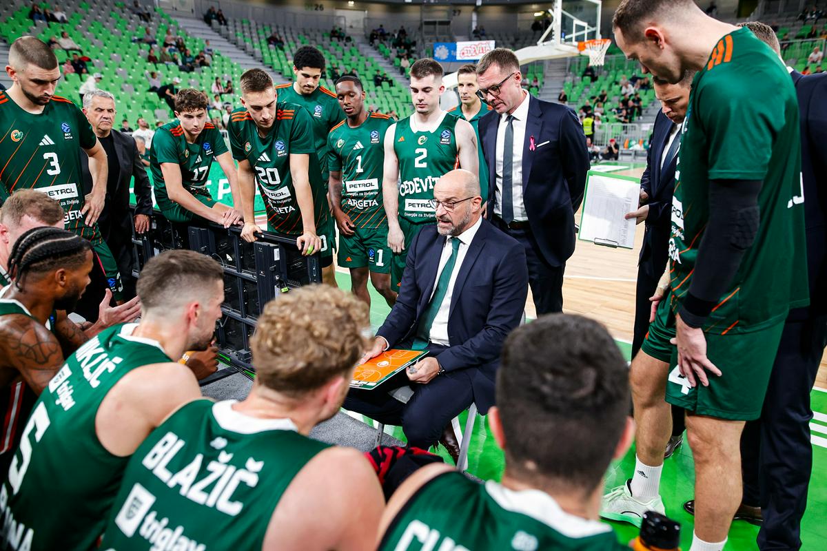 Ob 17.00: Cedevita Olimpija − Zadar