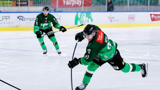 Zmaji po kazenskih strelih ugnali Gradec