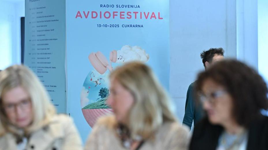 V Ljubljano prihajajo mednarodni podkasterji, v živo tudi priljubljene domače radijske vsebine