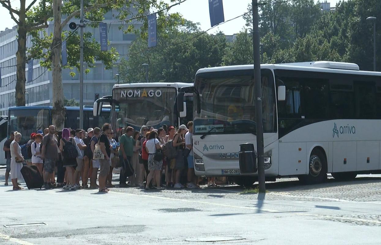 Enkratne vozovnice dražje, potniki že plačanih storitev pogosto ne dobijo