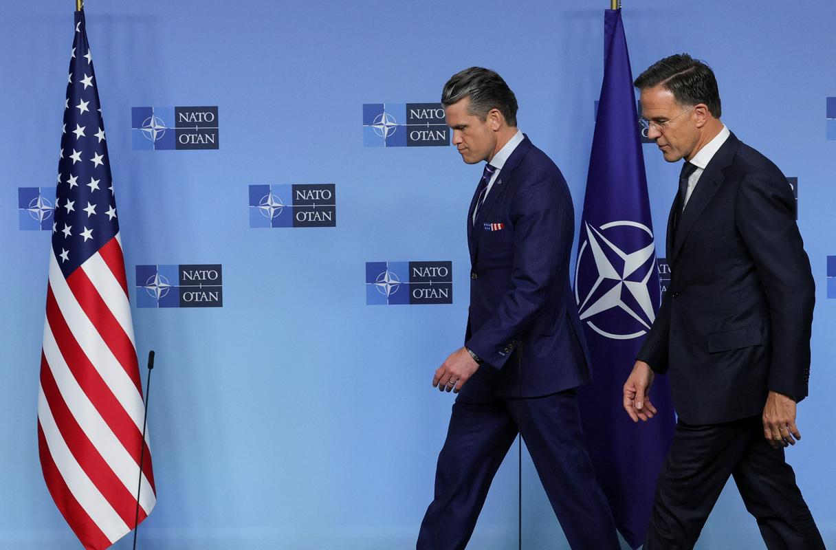 Rutte pričakuje, da bo več držav financiralo ameriško orožje za Ukrajino