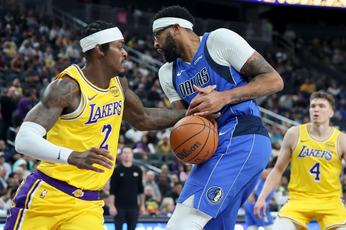 Lakersi brez Dončića v zadnji četrtini povsem nemočni proti Dallasu