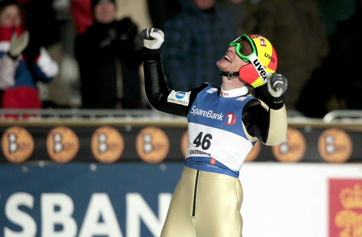 2011: Vikersund odvzel Planici svetovni rekord