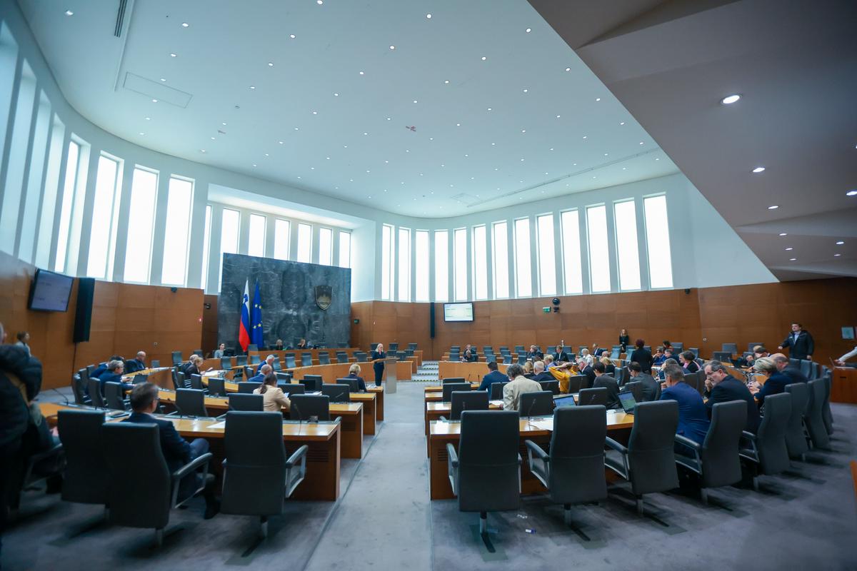 Razprava o štirimesečnem podaljšanju veljavnosti vinjet