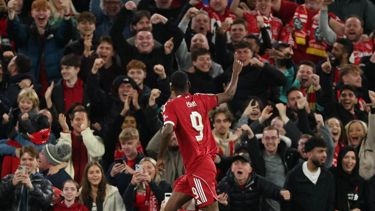 Ob 17.30: Liverpool - Manchester United (postavi) - Šeško na klopi
