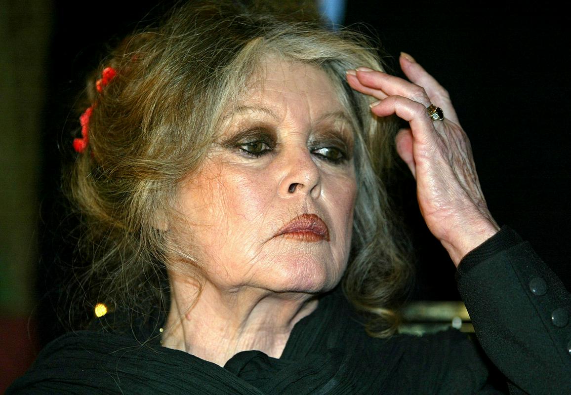 91-letna Brigitte Bardot okreva po "resni bolezni" in hospitalizaciji