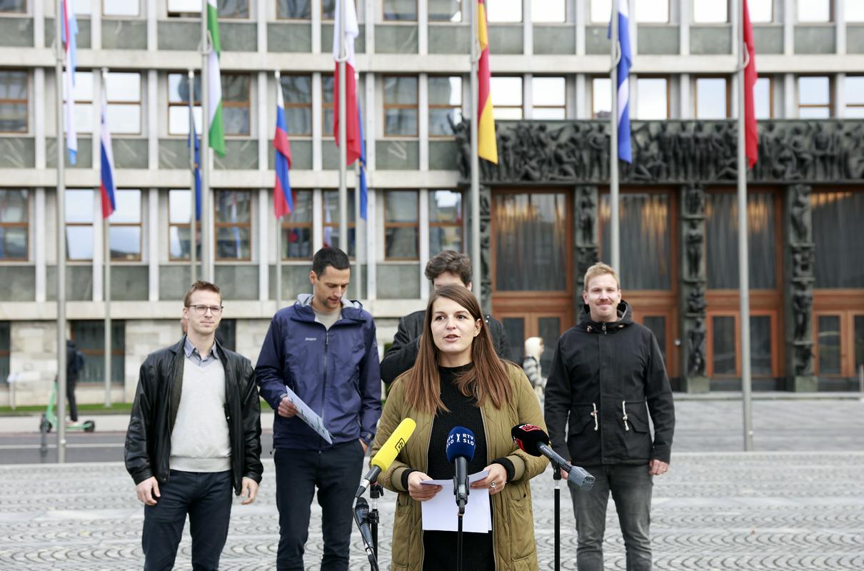 Skupina nevladnih organizacij pozvala k ustavitvi postopkov DPN-ja za JEK 2
