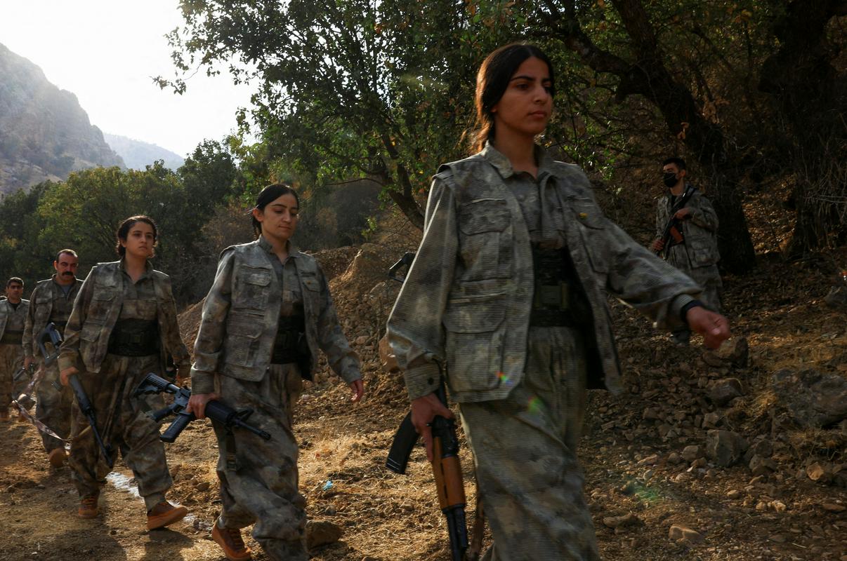 PKK sporočil, da umika vse svoje sile iz Turčije na sever Iraka