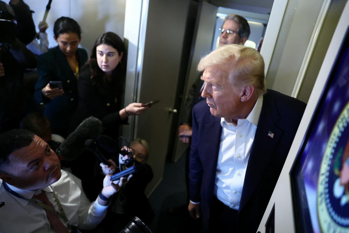 Trump: "Putin bi moral končati vojno, ne testirati raket"