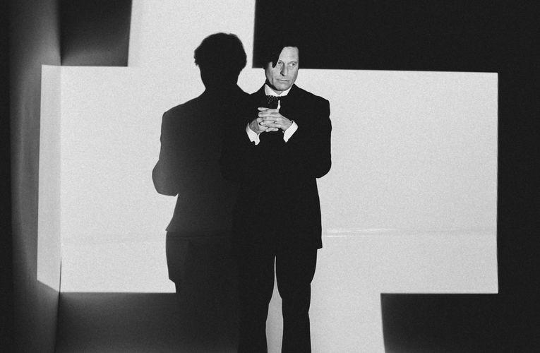 Poslovil se je Uroš Maček, eden od nosilnih članov ansambla Slovenskega mladinskega gledališča