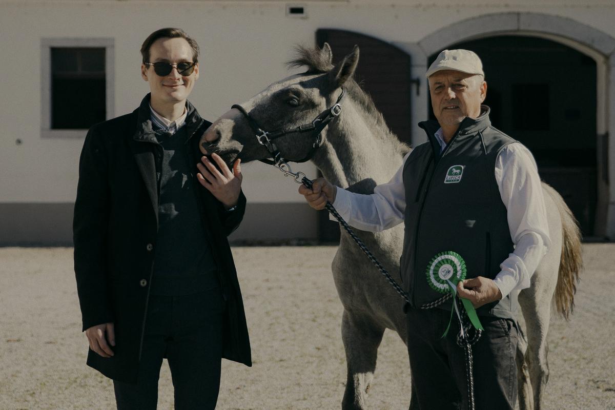 Domen Prevc je postal boter podmladka v Kobilarni Lipica