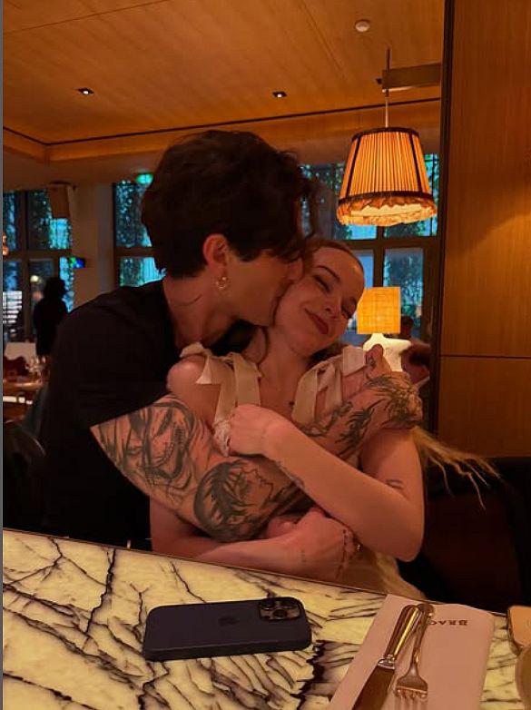 Damiano David in Dove Cameron naj bi bila zaročena