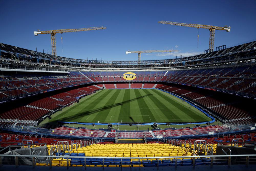 Camp Nou pred delnim odprtjem, generalka 7. novembra