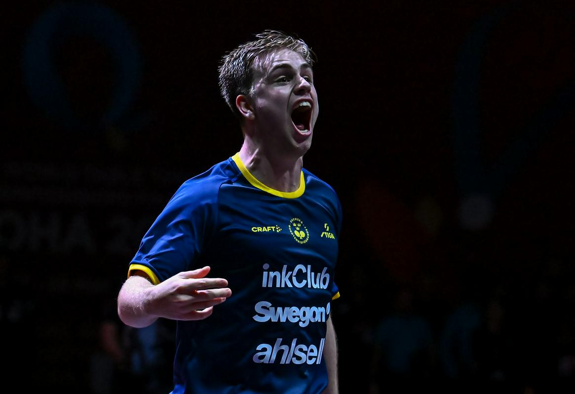 Moregard z izjemnimi forhendi brez izgubljenega niza dobil finale v Montpellieru