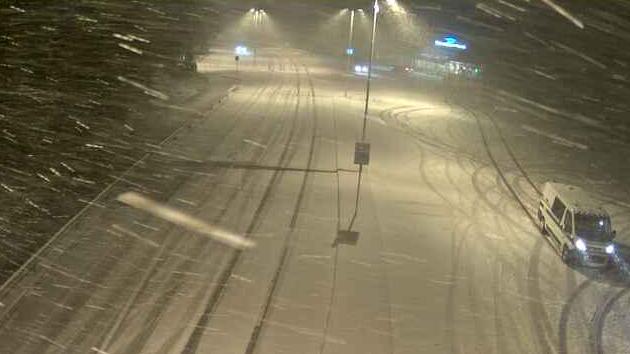 Ponekod na Gorenjskem in severnem Primorskem že močno sneži