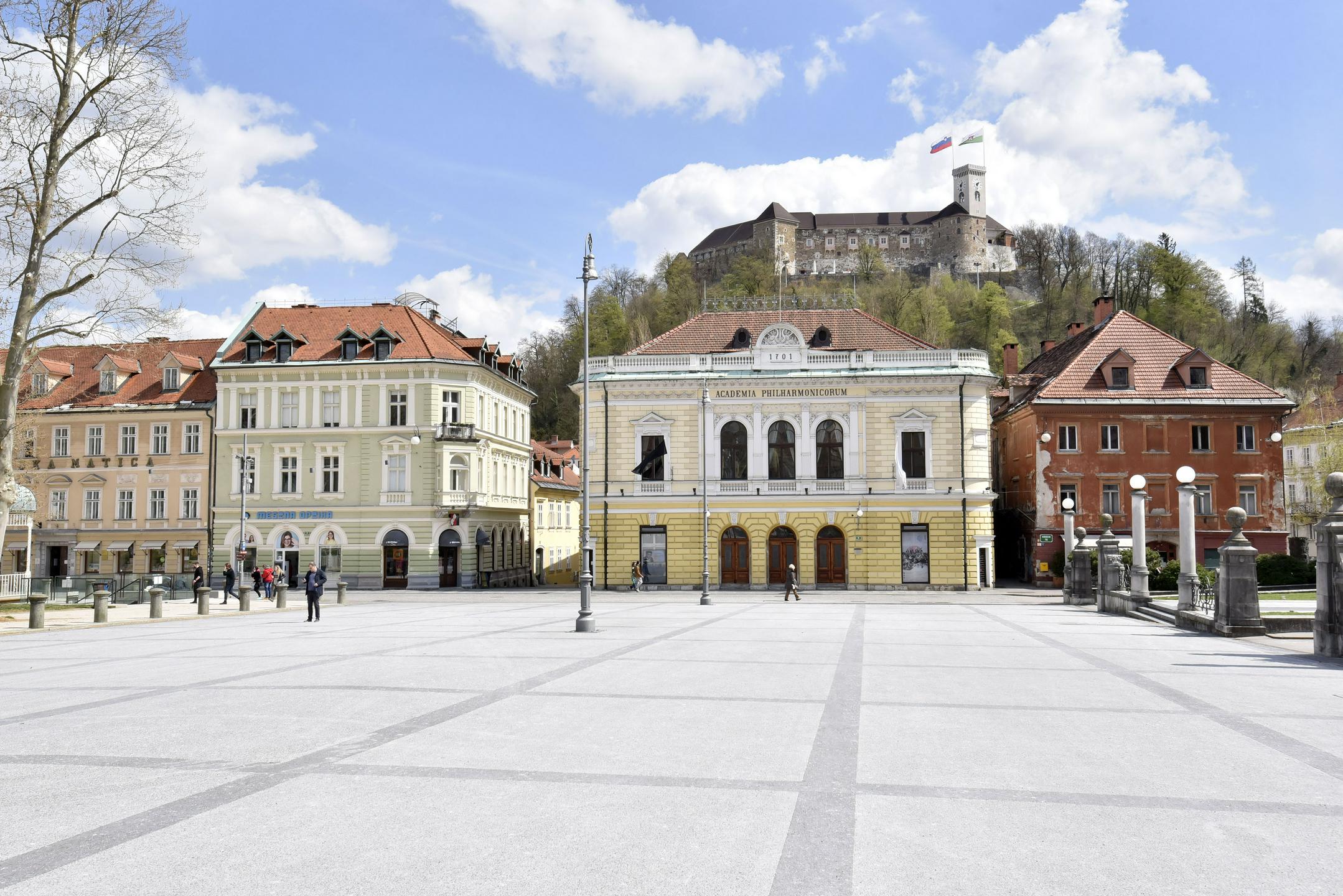 Junij v Ljubljani: Festival, ki prestolnico popelje v poletje, je letos polnoleten
