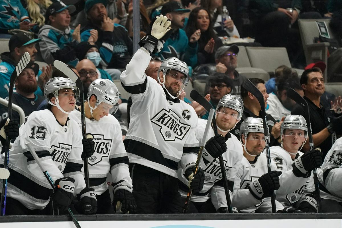Kopitar dosegel gol in podajo, toda San Jose je slavil po kazenskih strelih
