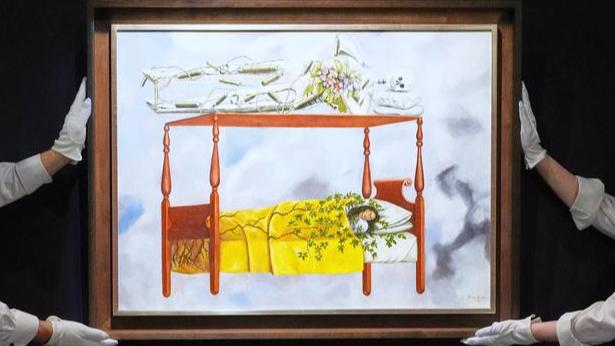 Avtoportret Fride Kahlo, prodan za 54,7 milijona dolarjev, podrl rekord za najdražje delo umetnice