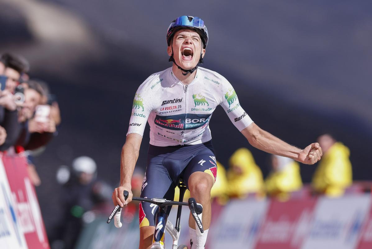 Italijanski up in adut, ki prijateljuje z mentorjem Rogličem in ima rad Pogačarja