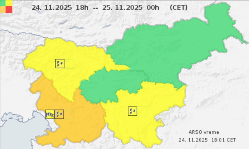 Primorsko bo nocoj zajelo obilno deževje
