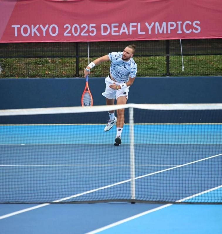 Tenisač Marino Kegl za konec četrti v Tokiu