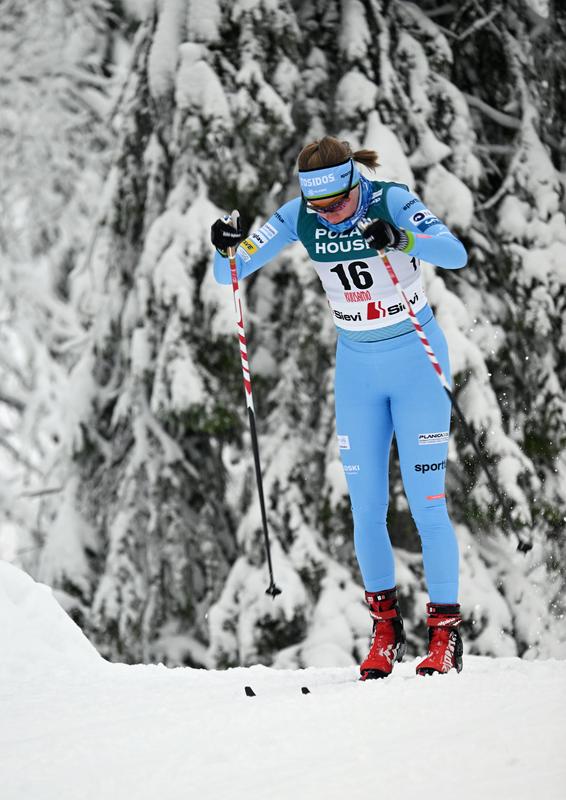 Frida Karlsson zmagovalka Ruke, Anja Mandeljc ujela točke