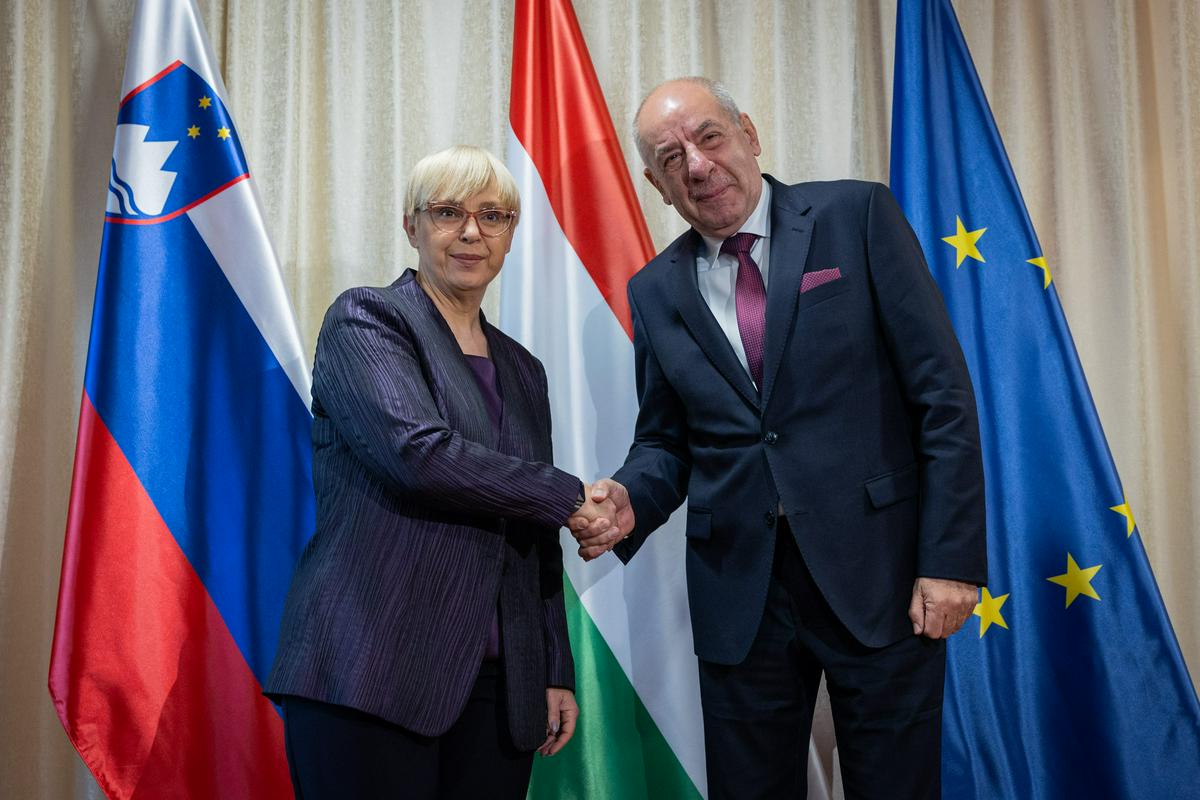 Pirc Musar: Slovenija in Madžarska sta lahko glede varstva manjšin vzor mnogim