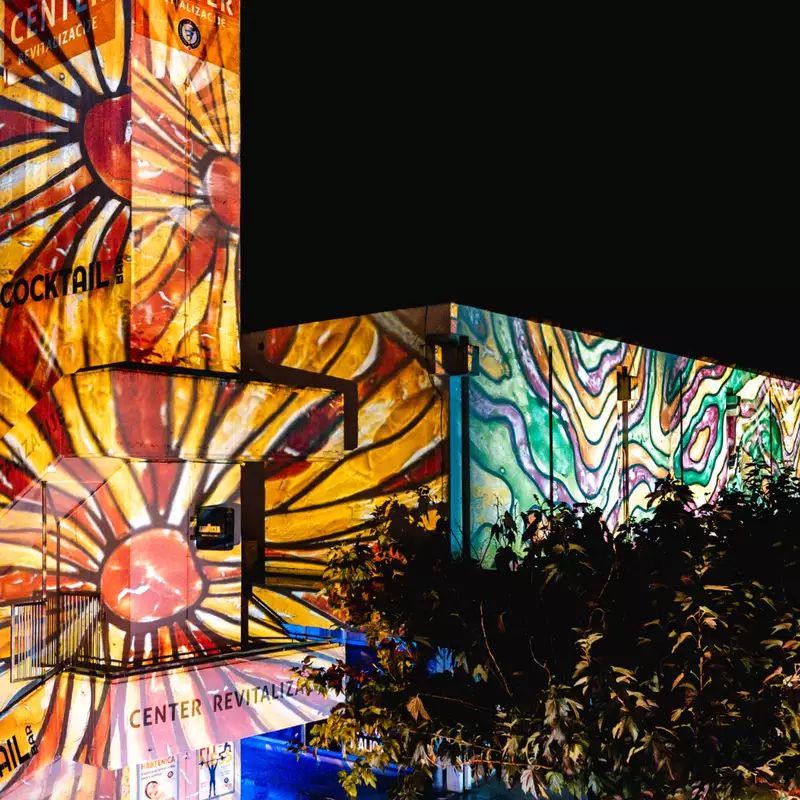 Brezmejne božične luči na obeh straneh meje počasi napovedujejo konec EPK-ja