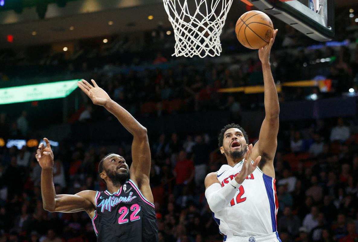 Detroit ubranil nalet Miamija in znova stopil na zmagovite tirnice