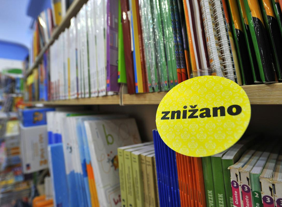 Predlog: strokovni svet bo potrjeval delovne zvezke in ostala učna gradiva