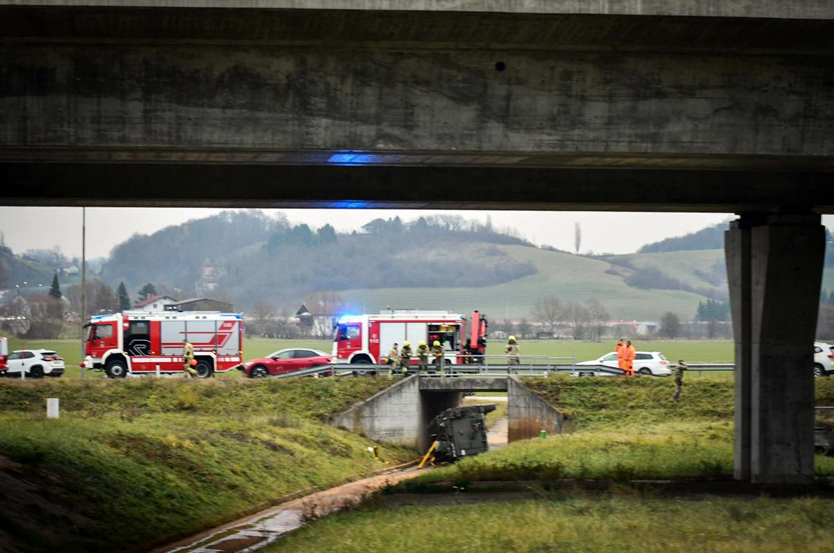 V prometni nesreči poškodovani vojaki so zapustili bolnišnico in se dobro počutijo