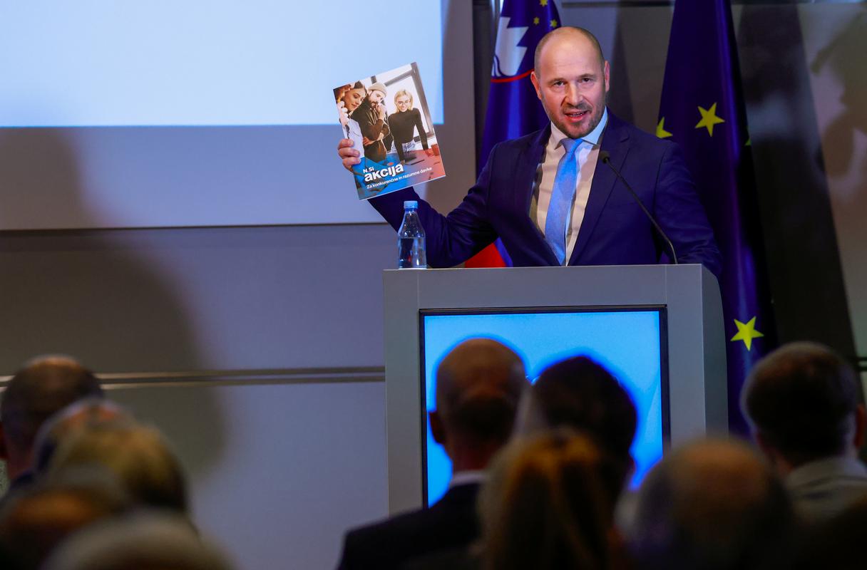 NSi predstavlja gospodarski program kot alternativo Golobovi vladi, SDS ni bila povabljena