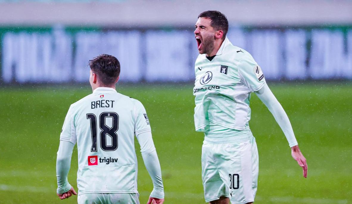 Olimpija z odlično predstavo v drugem polčasu izločila branilce naslova