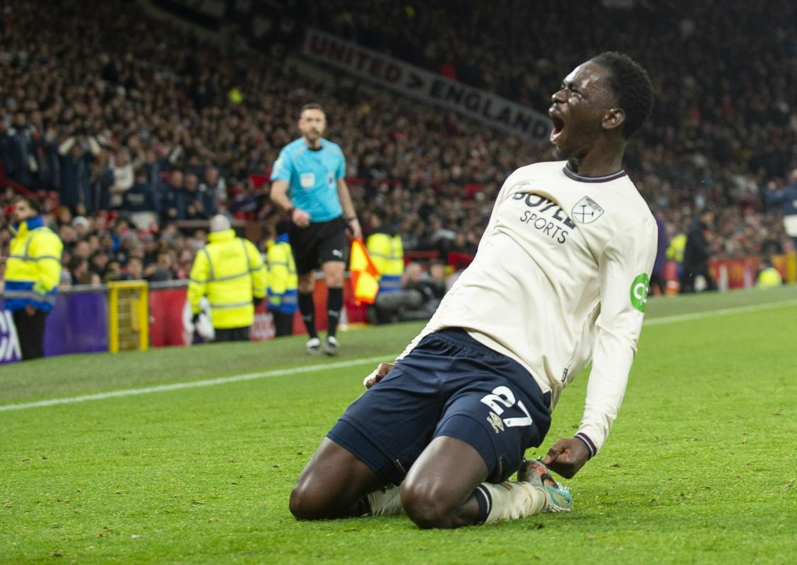 Magassa zagotovil West Hamu točko na Old Traffordu