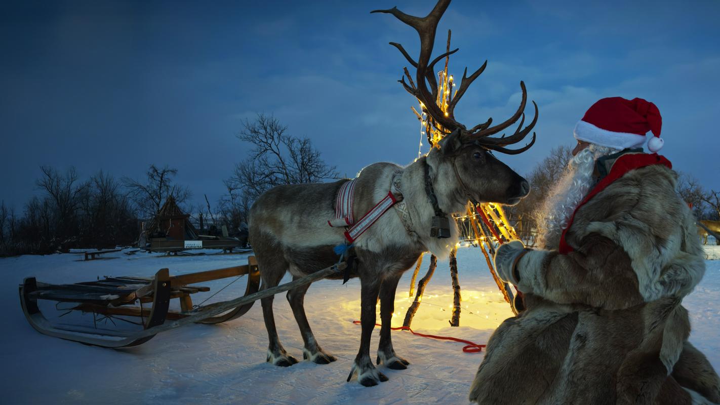 Od božičnih klasik do silvestrskega maratona: praznični filmski december na TV Slovenija