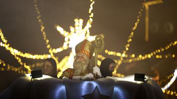 Prišel je prvi decembrski dobri mož, Miklavž