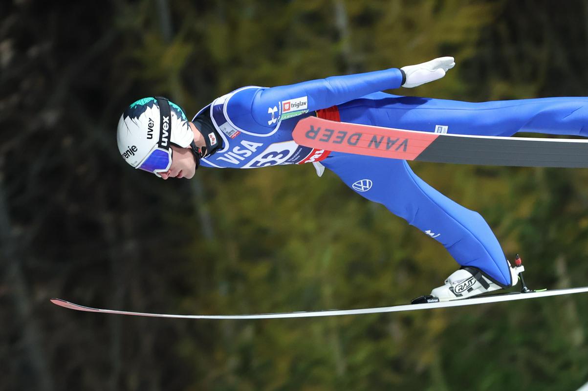 Sobotna tekma v Wisli s petimi Slovenci
