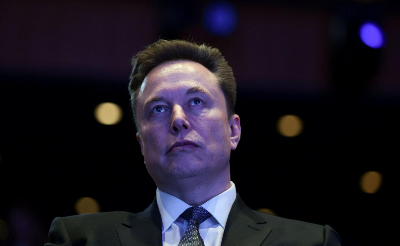 Musk po kaznovanju X-a: Evropsko unijo je treba razpustiti