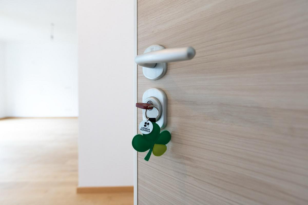 Rezultate Novoletnega lota bodo razglasili danes ob 20.55 na drugem programu Televizije Slovenija