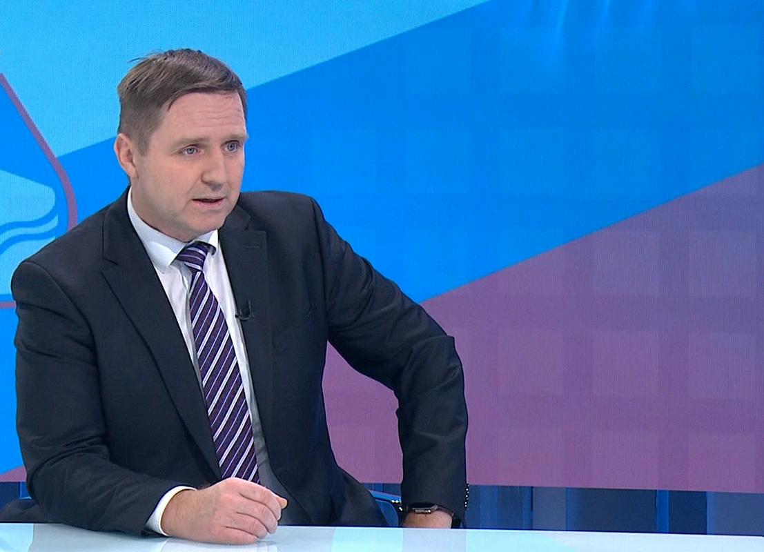 Zorčič: Se tisti, ki se ni prijavil kot organizator, sme oglasiti v referendumski kampanji?