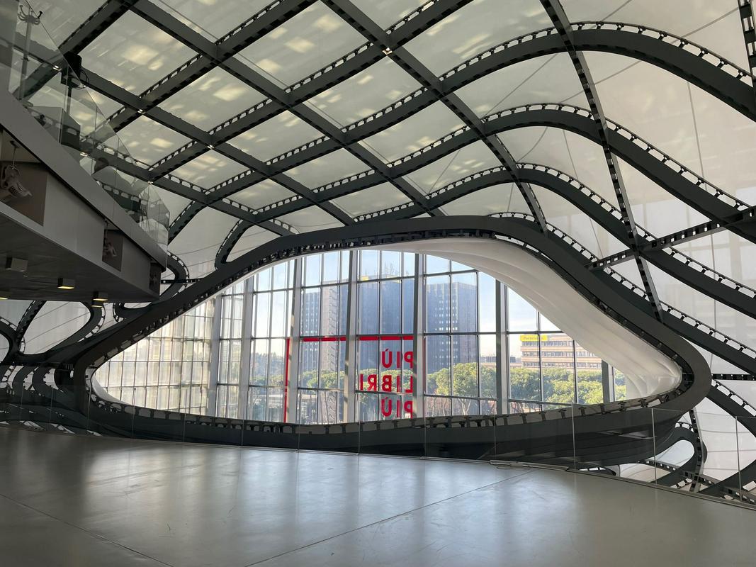 Sejem v Rimu tudi s slovenskim pečatom. Protest proti predstavljanju fašističnih avtorjev.